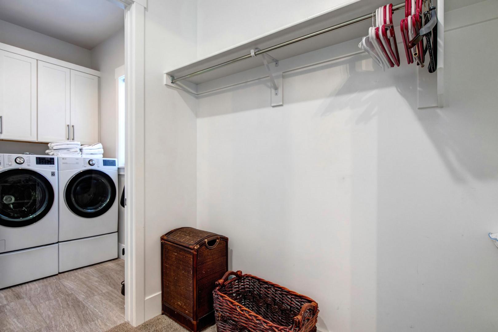 Deer Springs 12797: Primary bedroom walk-in-closet.