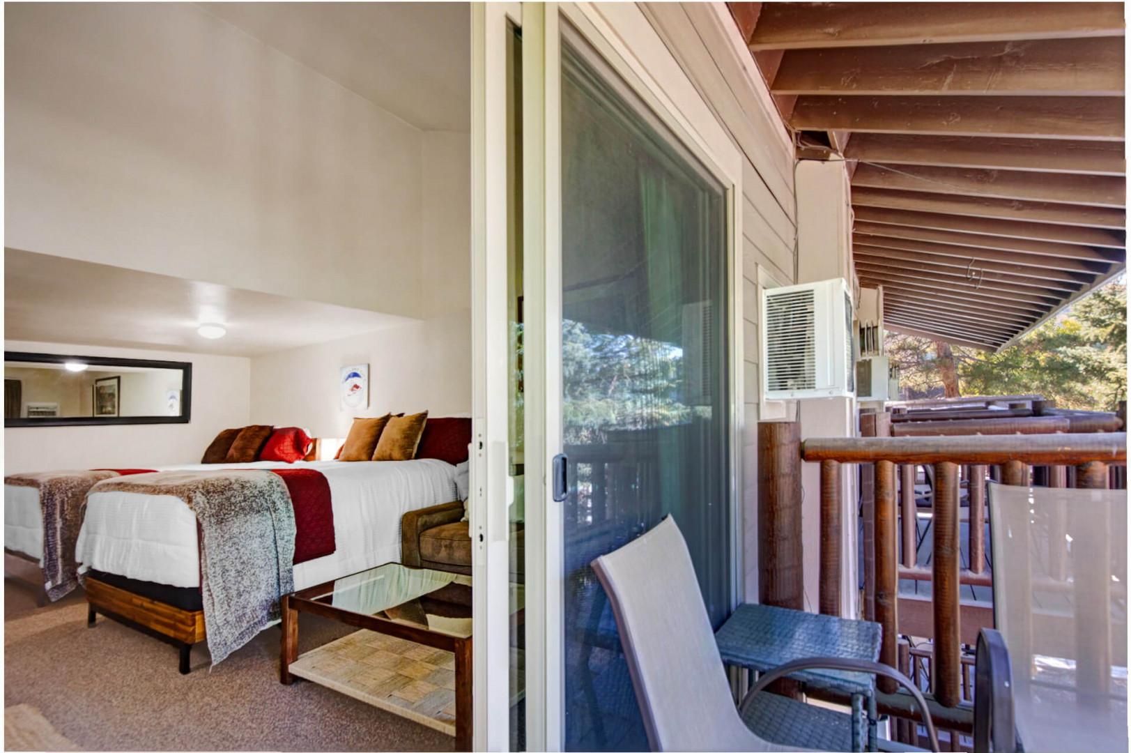 Vacation Rentals in Park City at Prospector Lodge 925: Private balcony