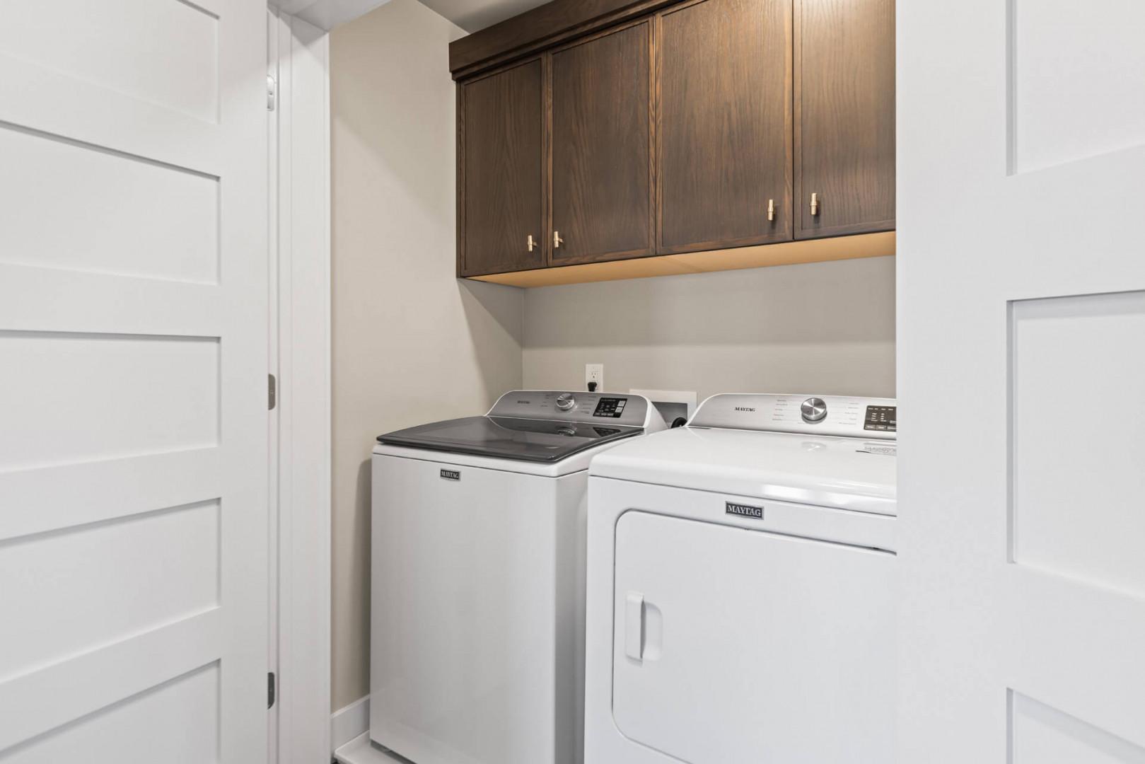 Your own in-unit washer and dryer make packing light a breeze—fresh clothes ready whenever you need them.