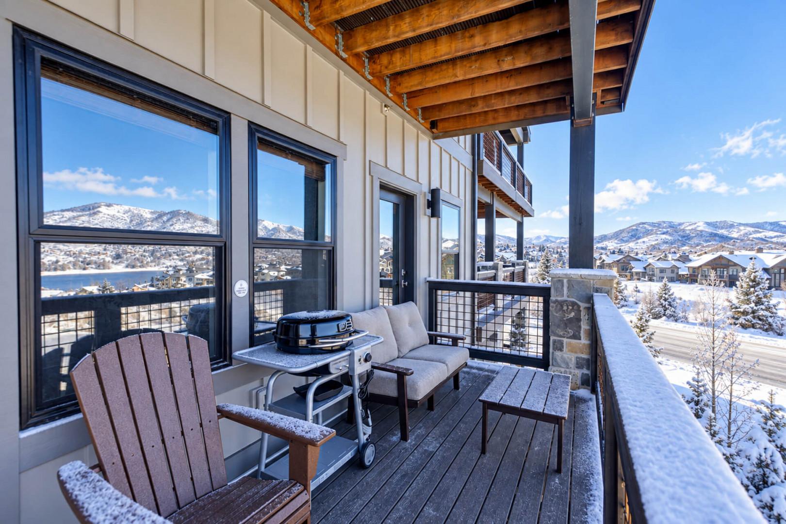 Mayflower Lakeside 22-204
