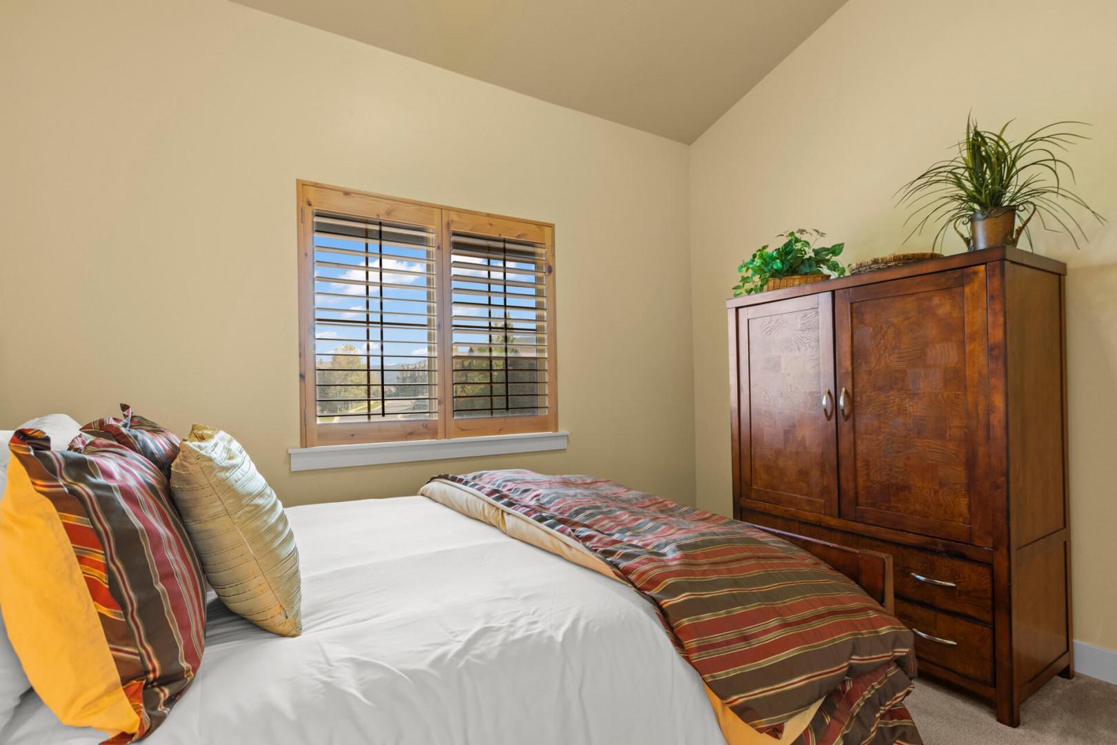 Vacation Rentals in Park City at Bear Hollow Lodges 1302: