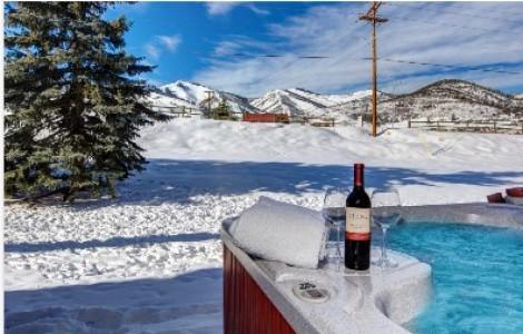 Vacation Rentals in Park City at Park West Village 3953: Private Hot Tub