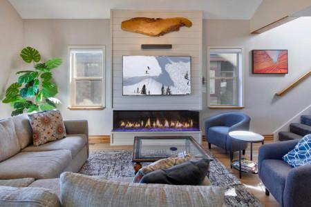 Vacation Rentals in Park City at Bear Hollow Village 5500: Living room with cozy fireplace
