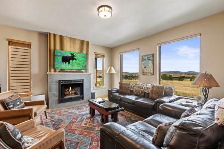 Bear Hollow 5639 by Moose Management