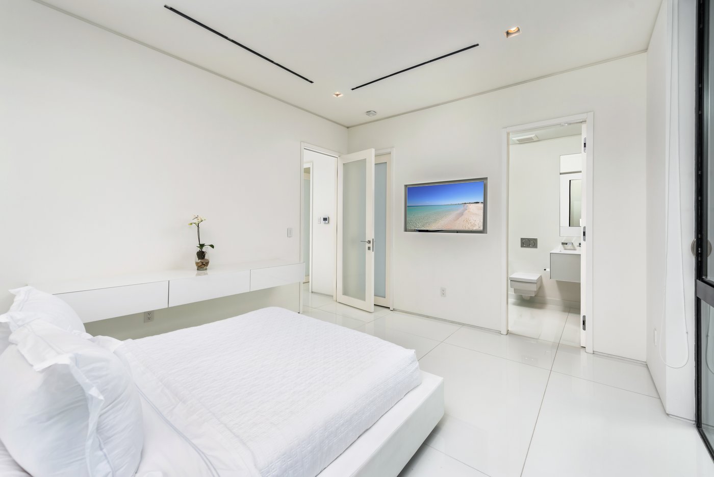 16+ Jupiter Villa PNG