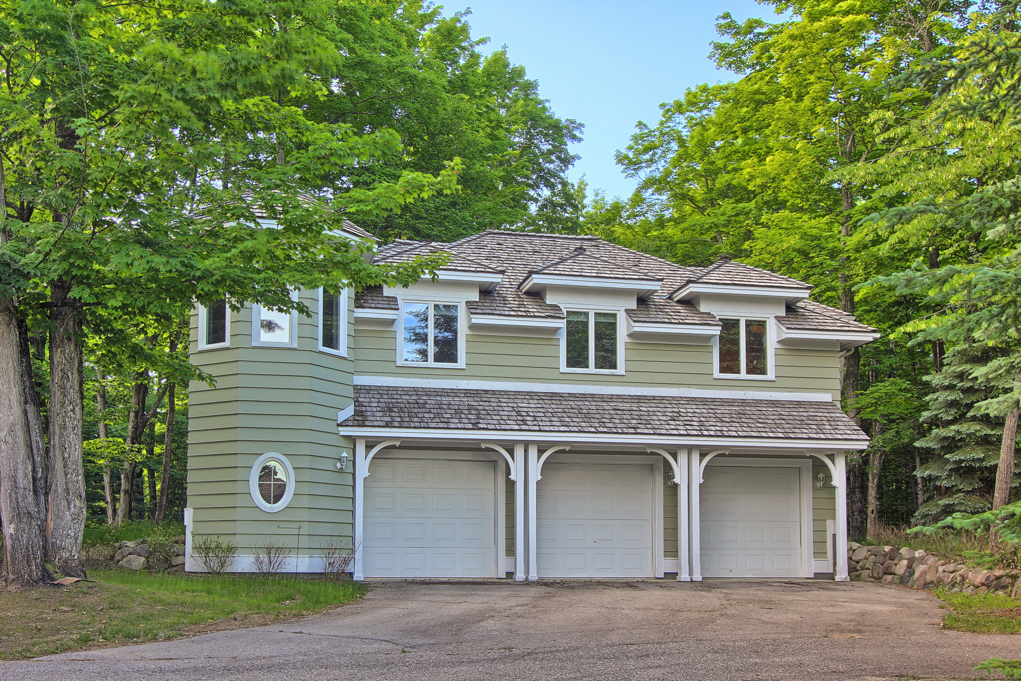 Lake Charlevoix Estate