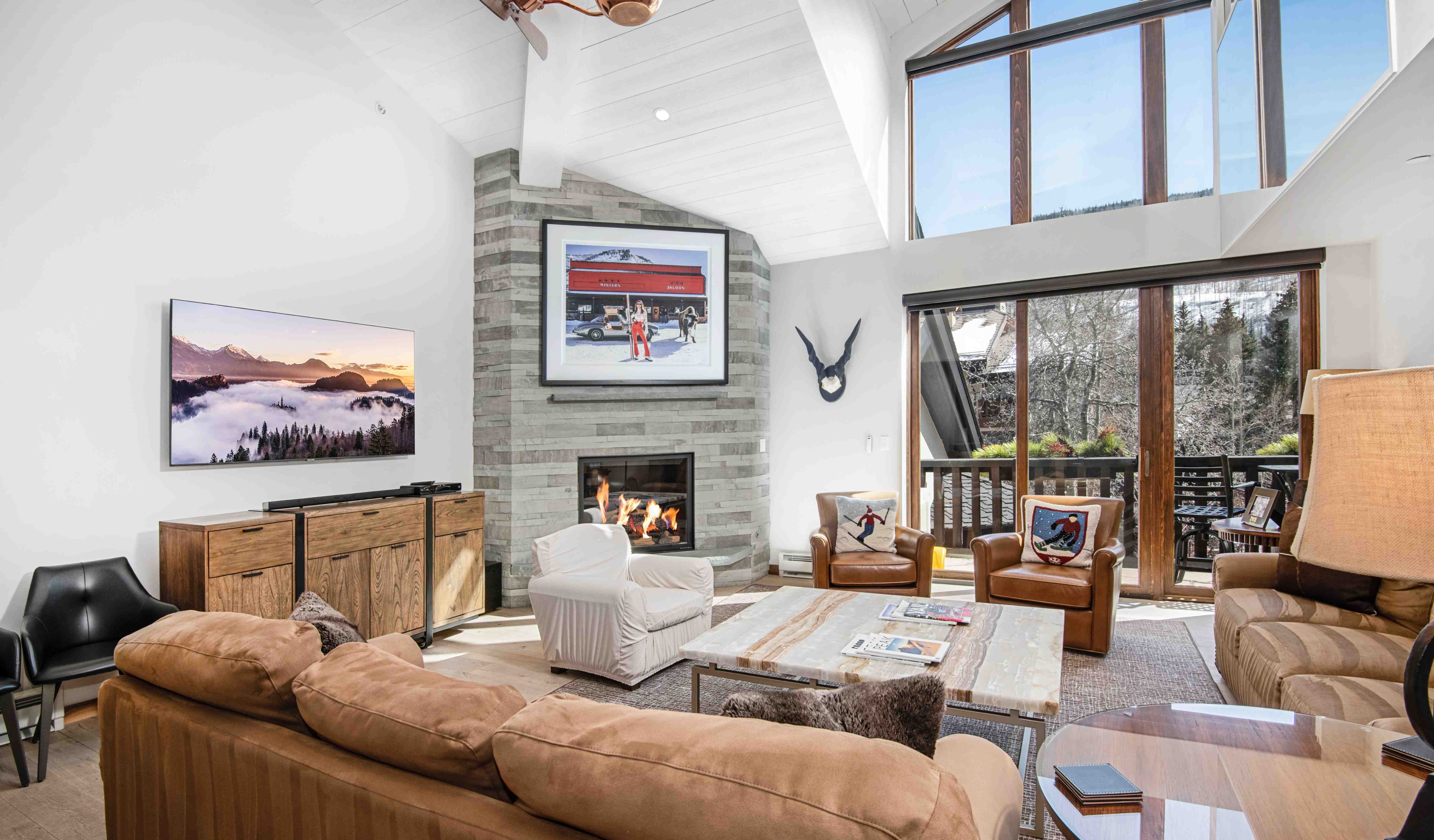 Village Inn Plaza #109