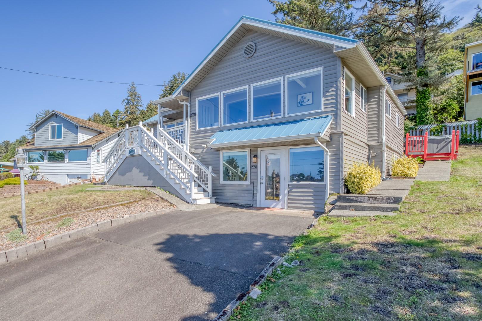 Depoe Bay Whalehouse