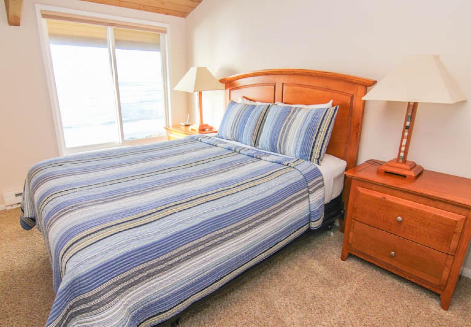 Breakers Beach House 7