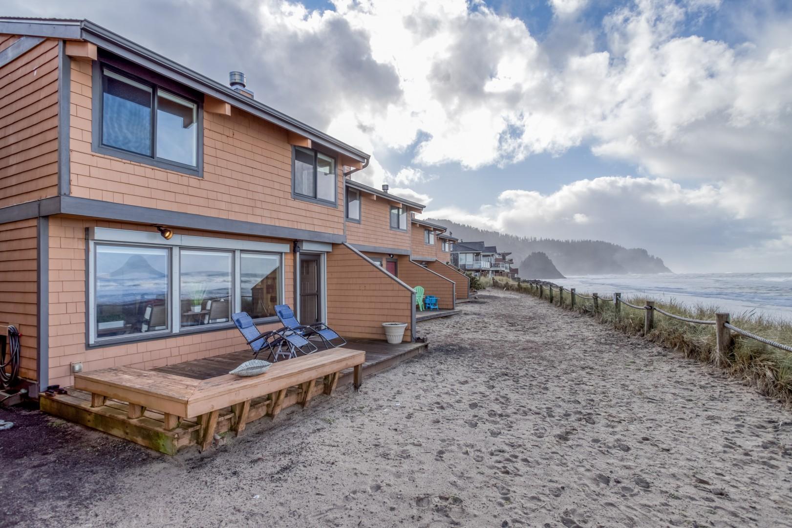 Breakers Beach House 4