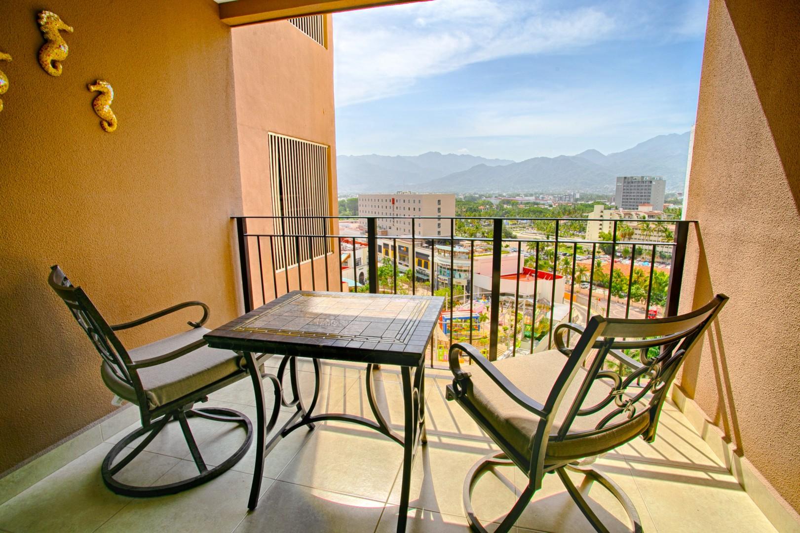 Ocean & Mountain View Condo | Pools, Gym, Two Private Balconies - Luxury Oceanfront Condo Rentals With Ocean View Gym