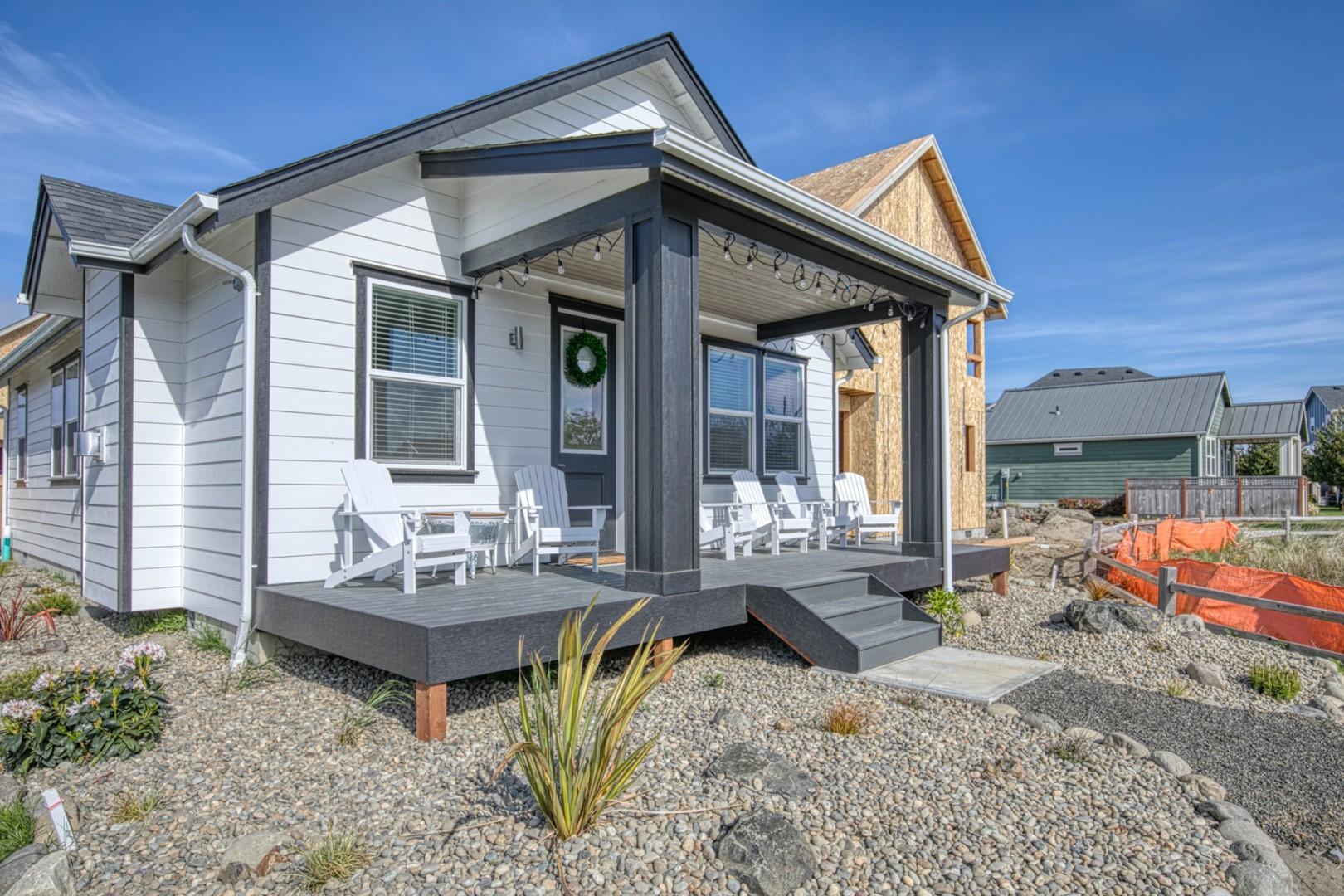 063 Sunflower Beach Cottage