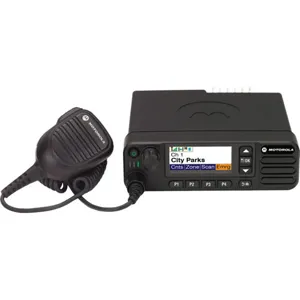DGM5500 digital VHF 136-174 MHz 45w 1000 canales pantalla color 5 lineas pn:LAM28JNN9MA1AN