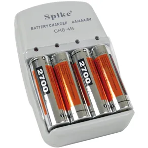 Cargador con 4 pilas AA  2700MAH  pn: CHB -4-NW