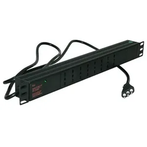 Unidad de Distribución de Poder Rackeablede 8 tomas Lanstar -ITA-8-LT-10A