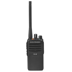 Equipo Radio Analogo Portatil UHF Rango 134-174 MHz 16 canales Motorola VX80 - AZ089U232-VXLA