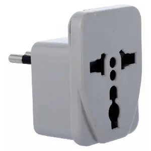Adaptador de Corriente Multinormal 10A Certificado - CQ7-001 - 90ENCH00113048
