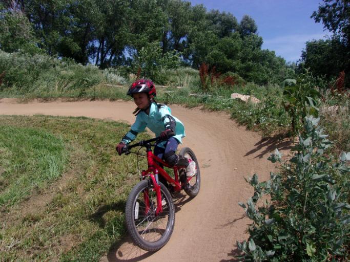 Valmont Girls Shred Skills Camp 