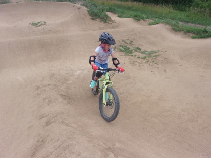 Valmont Girls Shred Skills Camp 