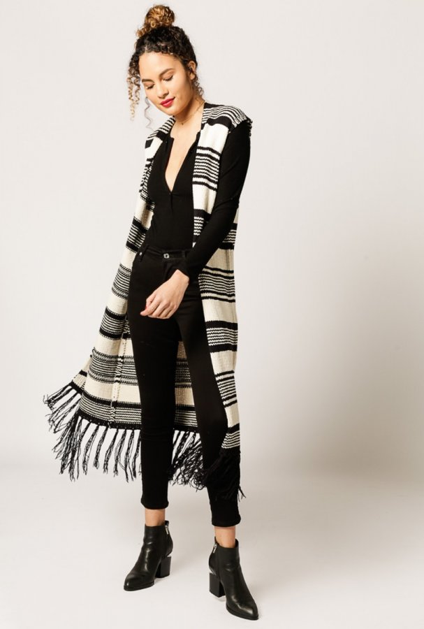 Fringe Detail Sweater Vest