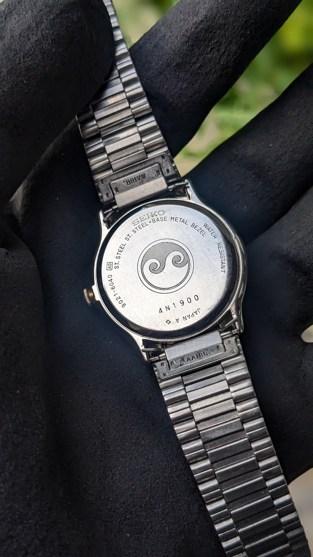 SEIKO CHRONOS QUARTZ 9021-6040 SUWA