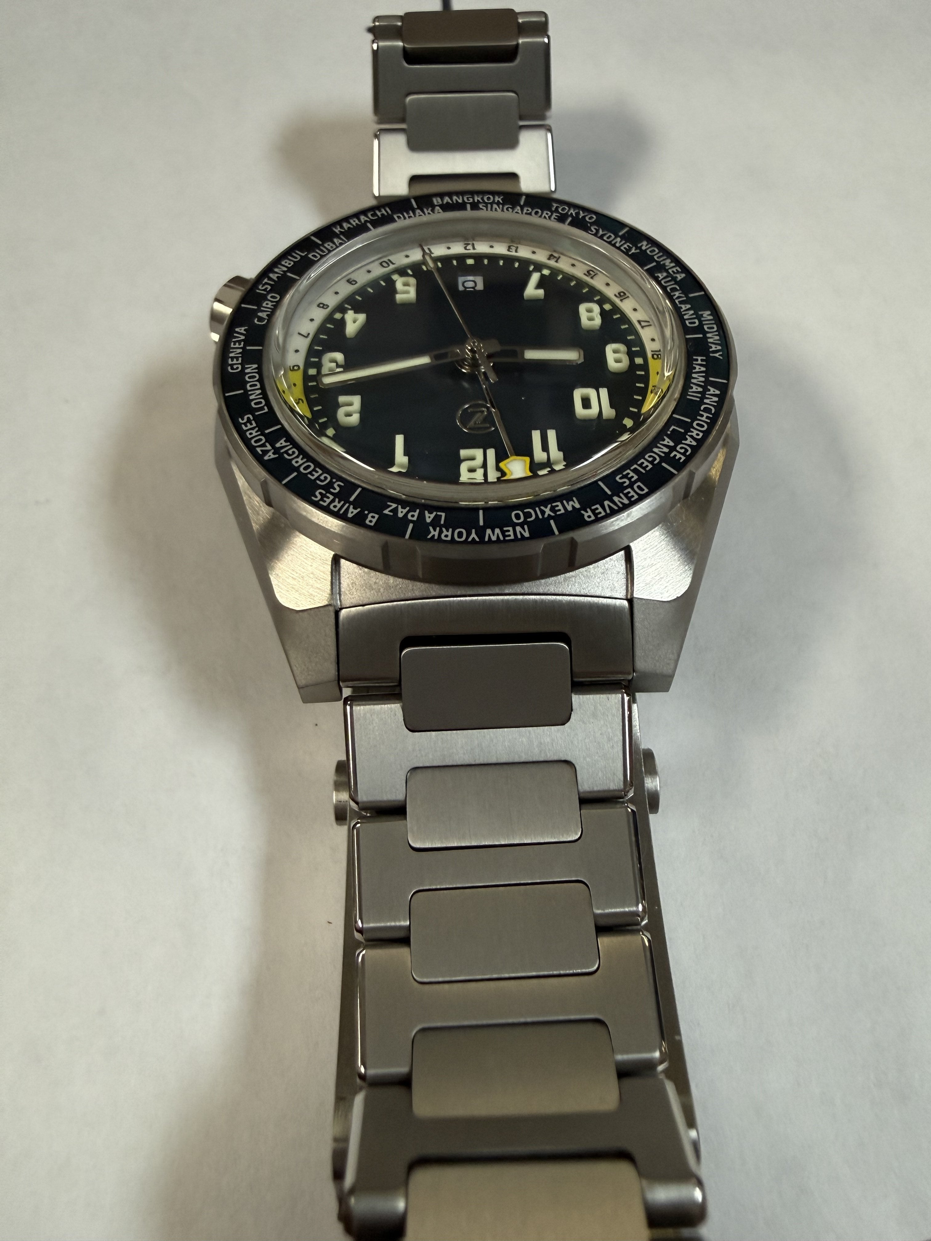 Zelos Thresher World Timer 41mm MOP – WatchPatrol