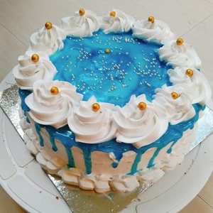 Blueberry 1/2 KG Cake