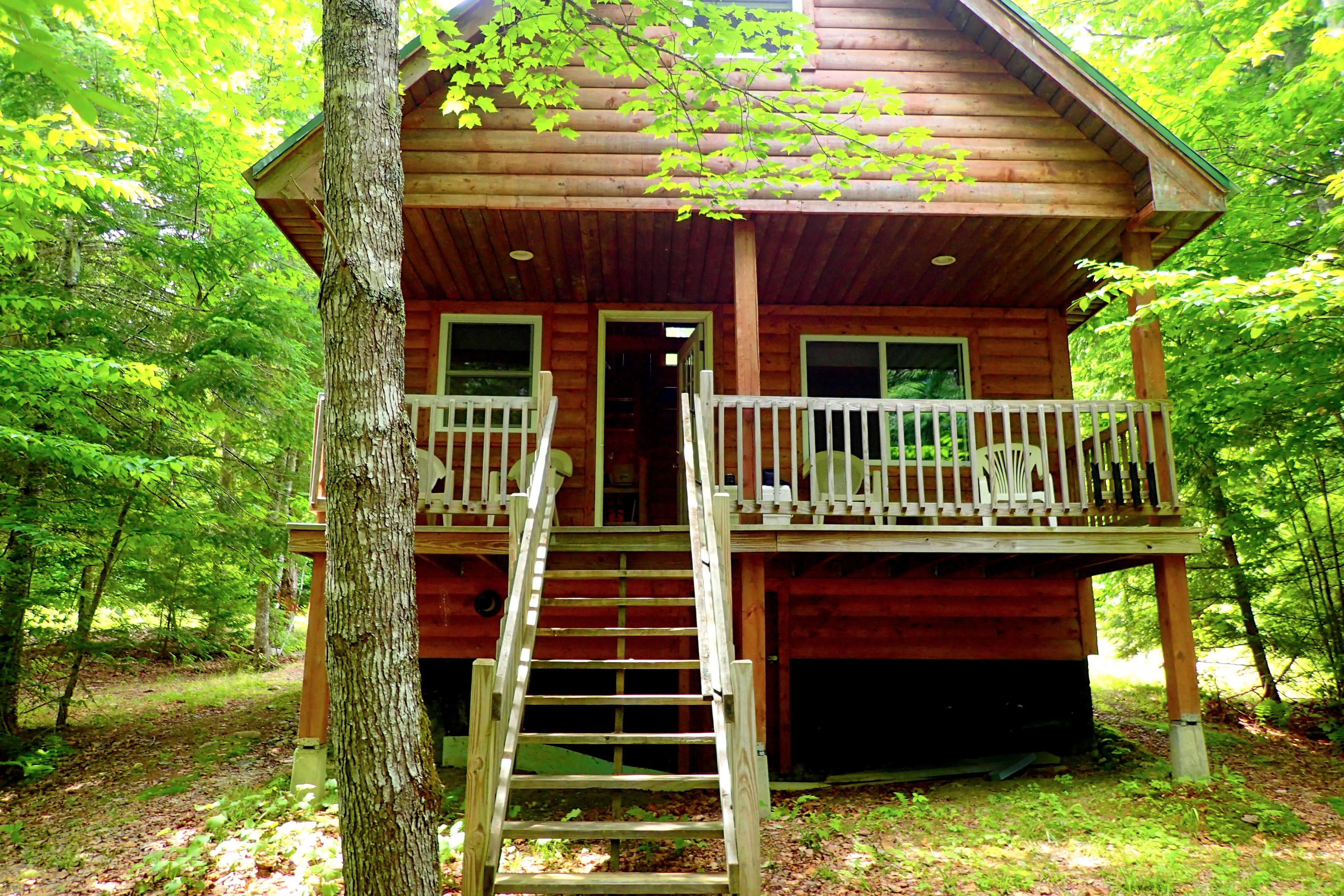 Cowgers' Lakefront Cabins