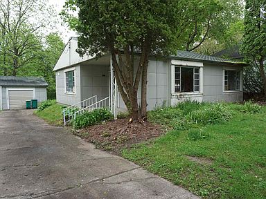 217 Chandler Boulevard