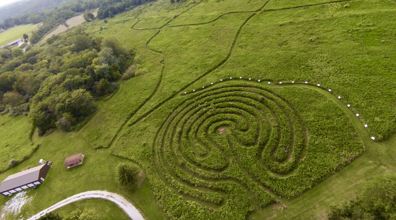 Lakeview Nature Center & Prairie Labyrinth