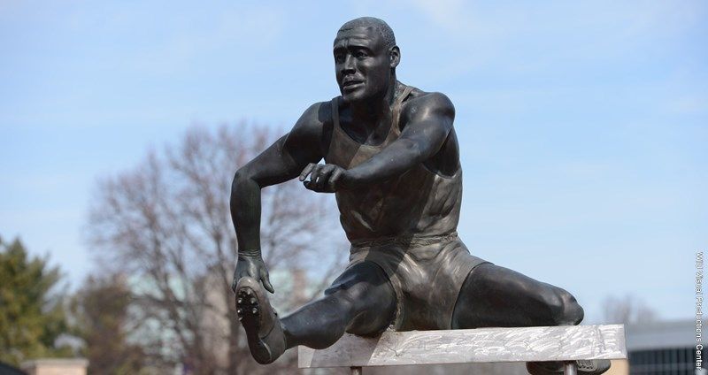 Lee Calhoun "The Runner" Statue