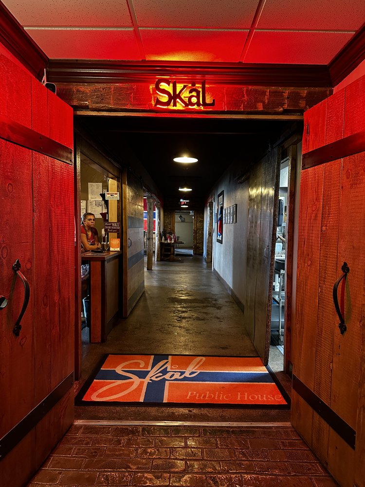 Skal Public House