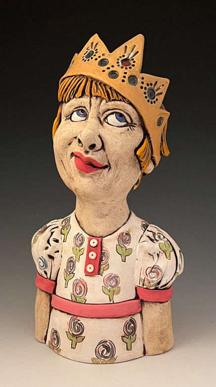 Linen and Clove 1-5pm