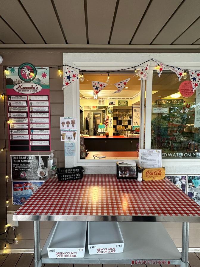 Kennedy’s Ice Cream & Grill