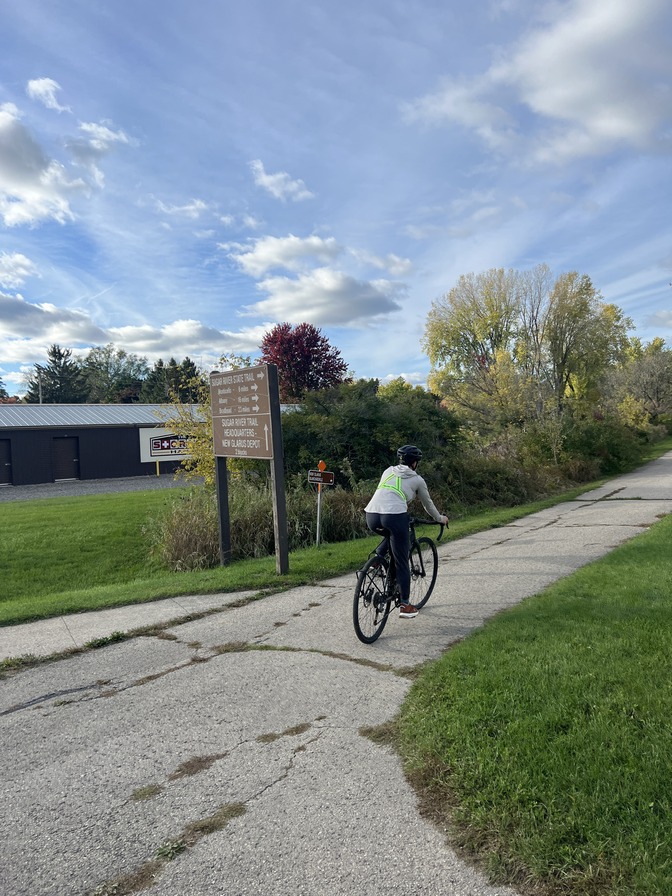 This way to 👉Sugar River Trail