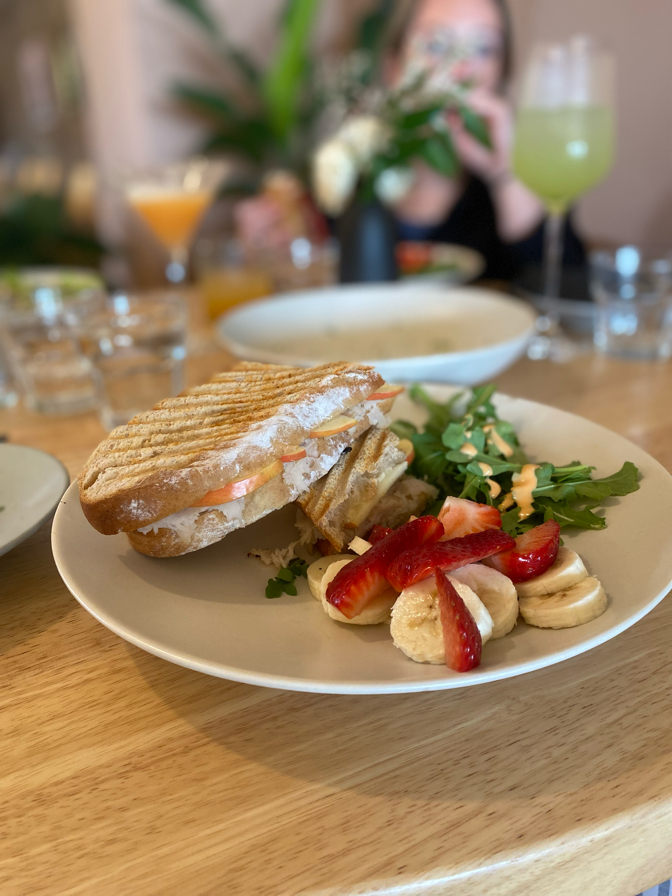 Stefari Cafe For Lunch