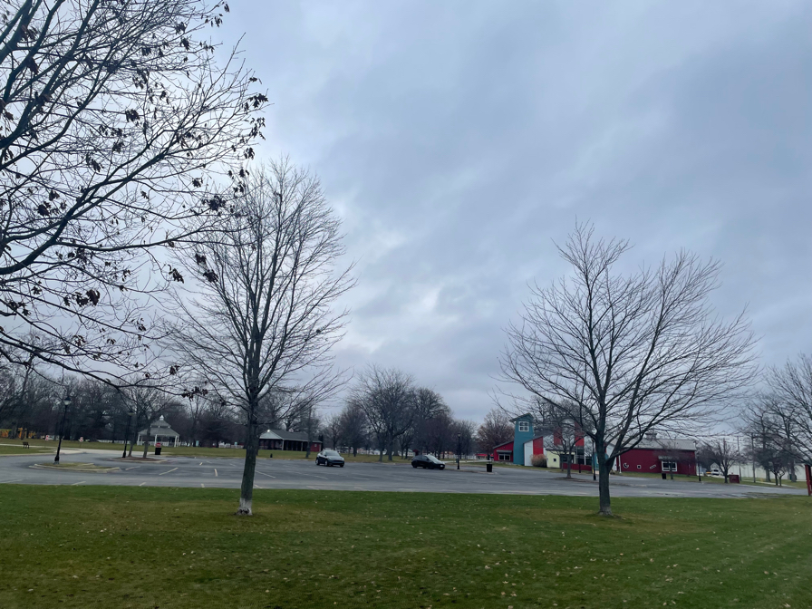 📍 Perry Farm Park