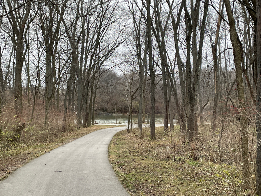 📍 Indian Caves and Kankakee River