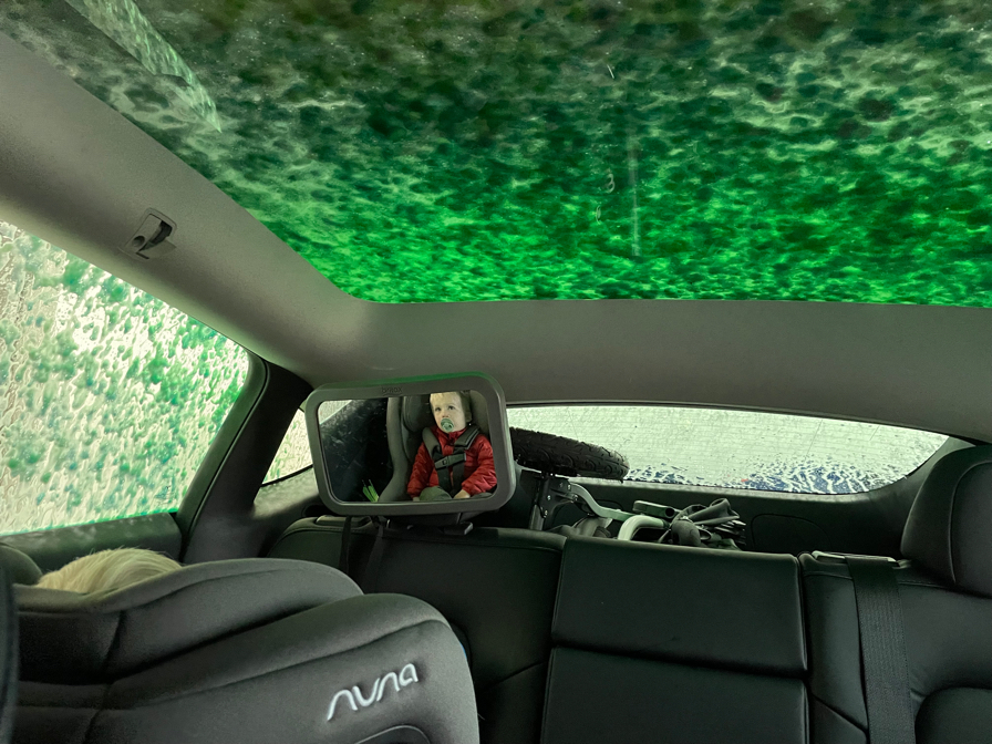 ❄️ Car Wash! 🧼 🚗