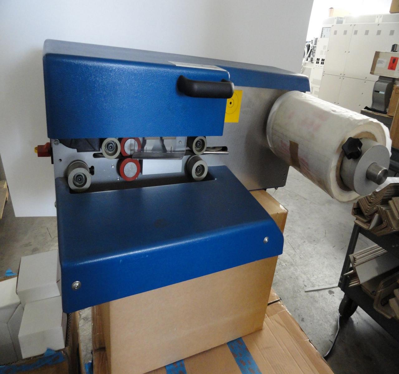 Lot 36 CELLO EZ Air Cushion Machine WireBids