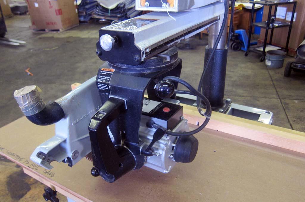 Lot 7 DELTA 33890 12Inch 2Horsepower Radial Arm Saw WireBids