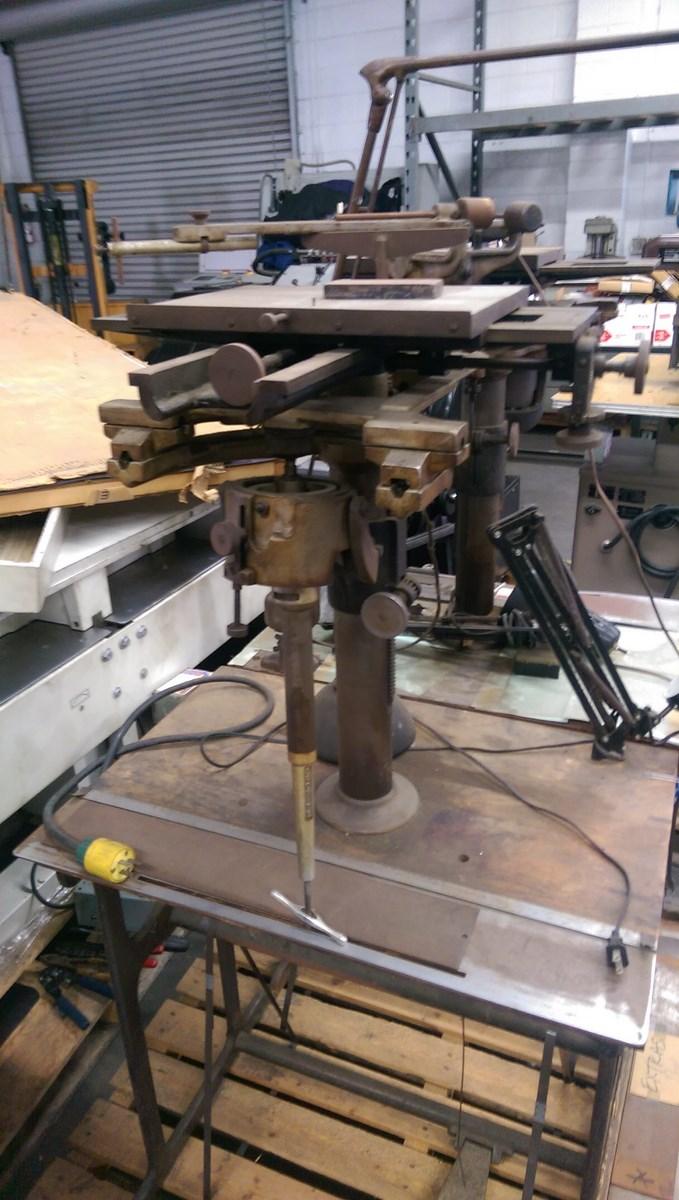 Lot 34 Vintage Engraving Machine *** WireBids