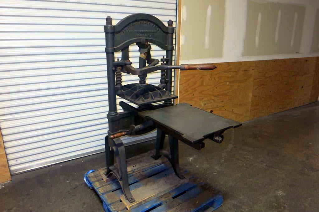 Lot 22 Paul Shniedewend & Co Antique "Washington Style" Printing Press From 1800's WireBids