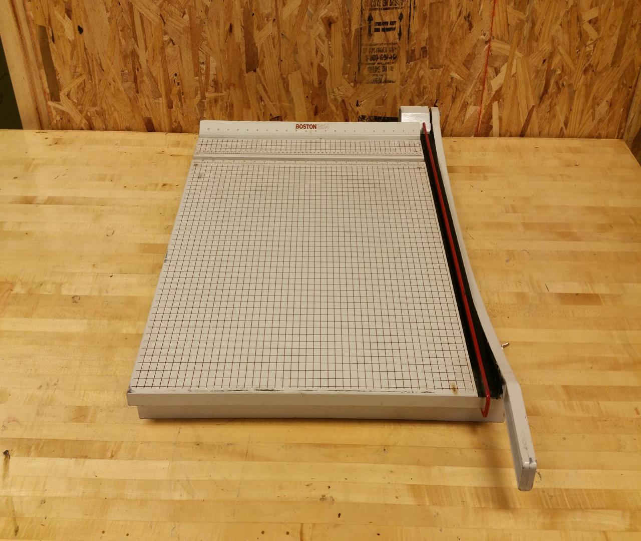 Lot 81 Boston 2624 Paper Cutter 26" x 24" WireBids