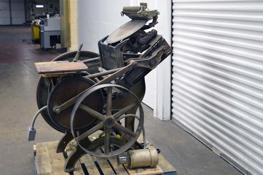 Lot 82 Antique Printing Press 12x18" WireBids