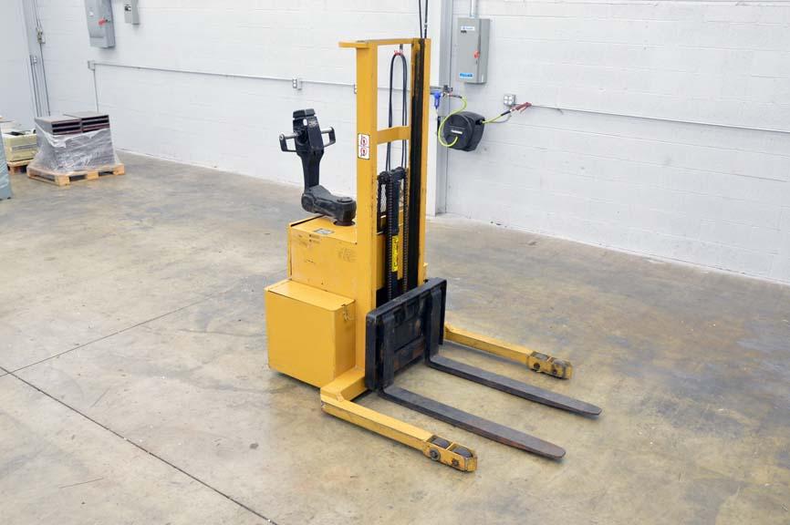 Lot 111 Big Joe 12Volt PDM 30106 3000lb Electronic Forklift Brand