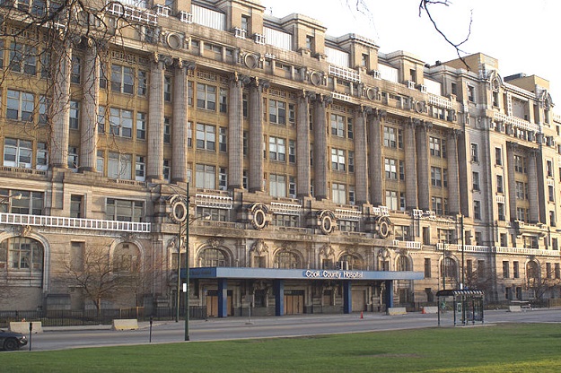 Cook County Hospital (Jeff Dahl photo, Wikipedia Commons)