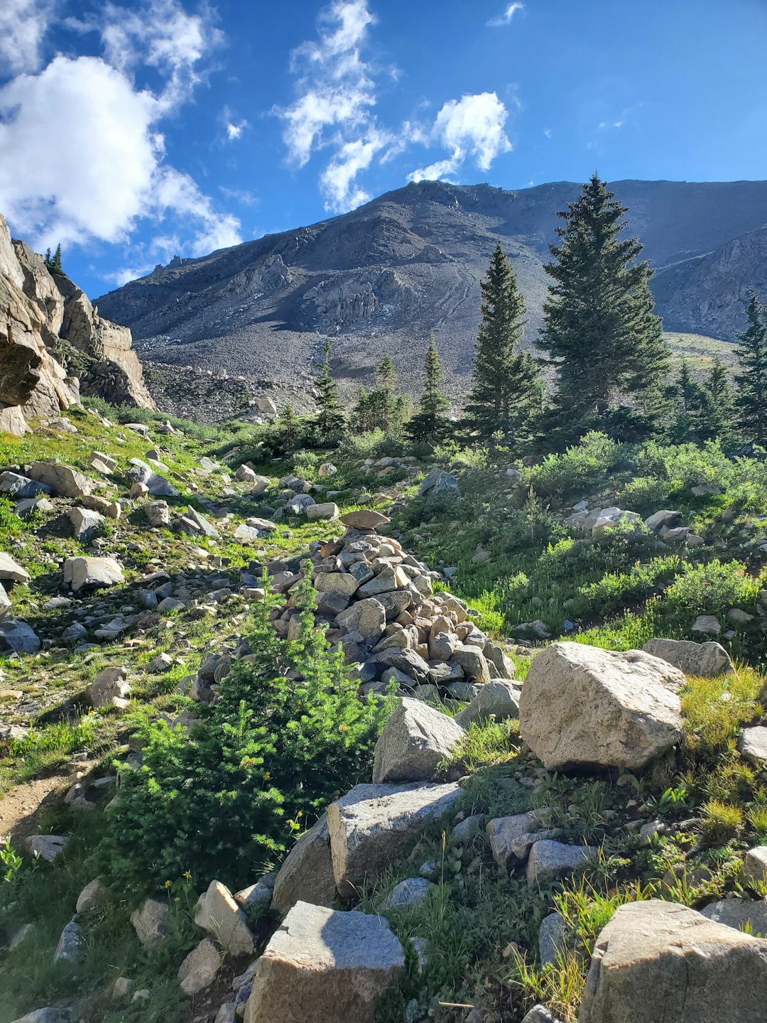 How to locate the right realty agent to assist offer your land