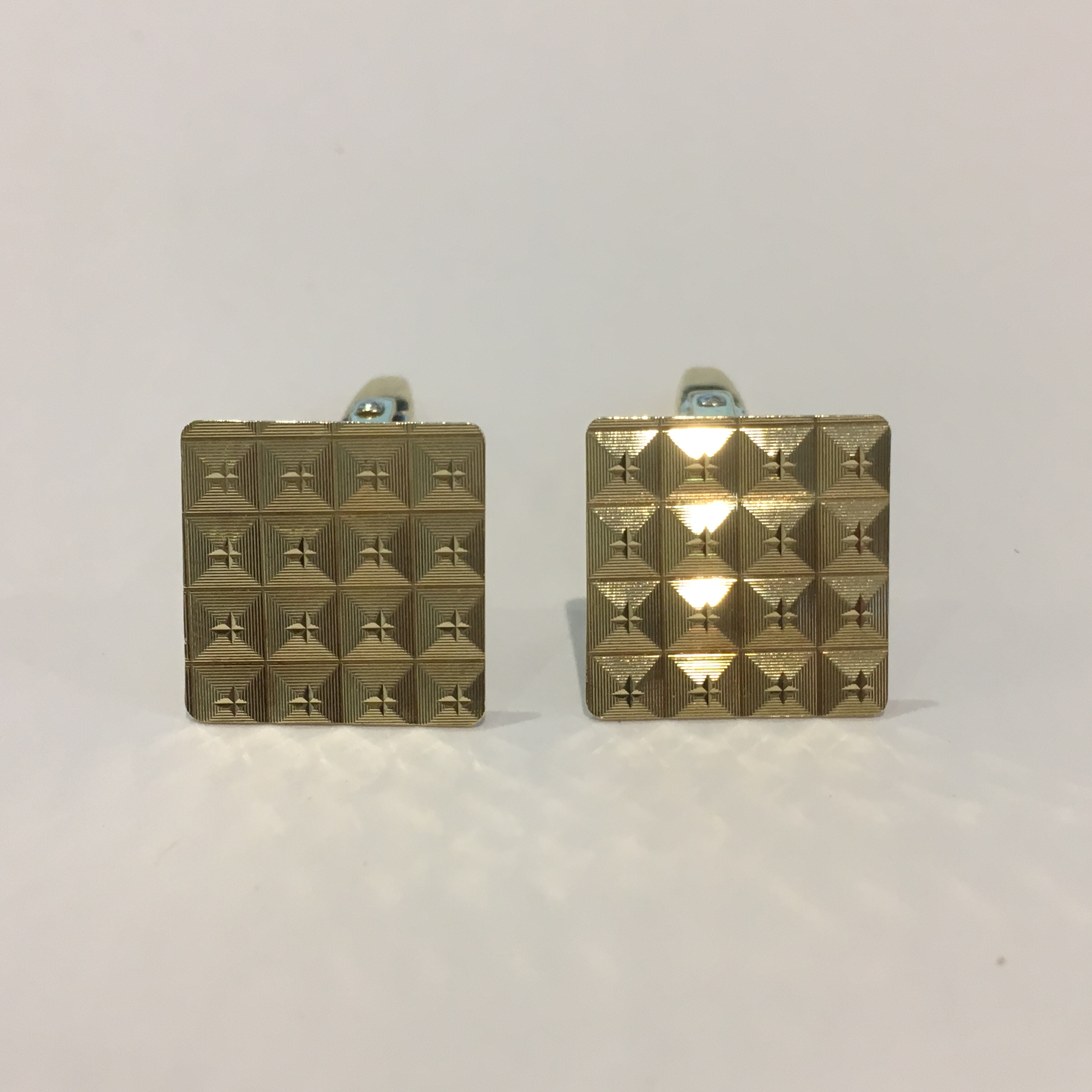 14k Yellow Gold Square Cuff Links Diamond Checkerboard Pattern