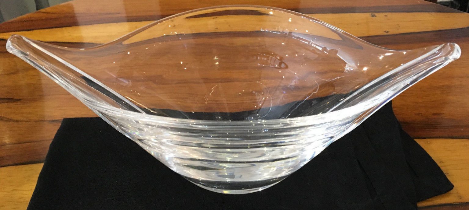 Steuben glass bowl Stylized Boat shaped